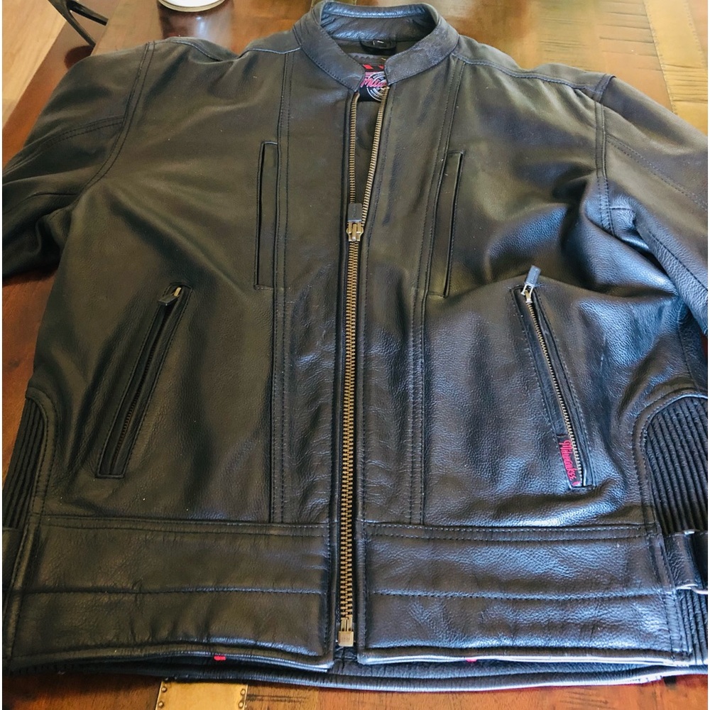 Milwaukee black leather jacket